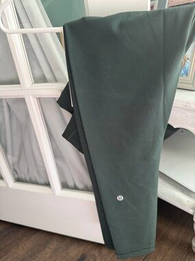 NWT lululemon Wunder Train HR Tight Dark Green High-Rise Leggings